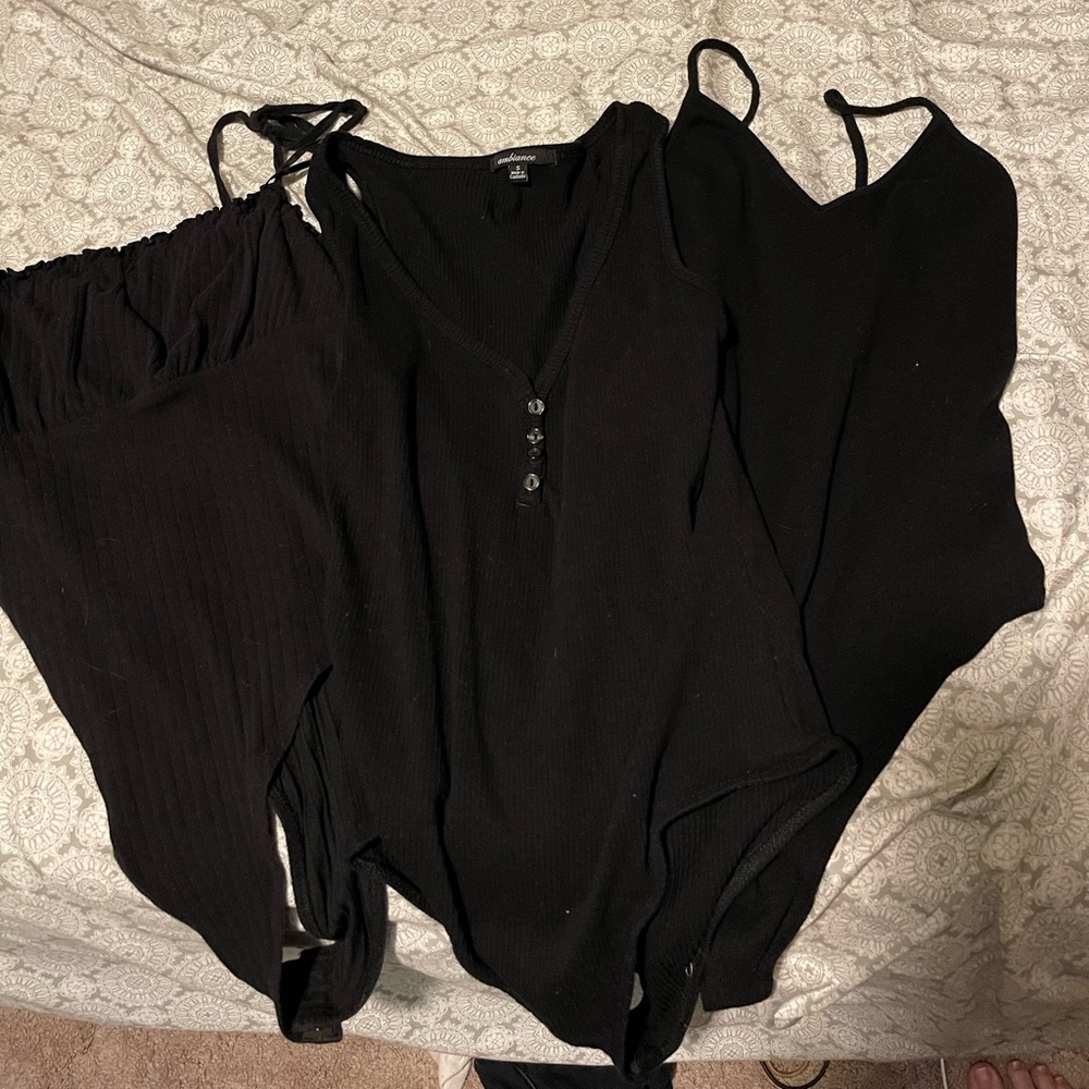 3 black bodysuits S:Large